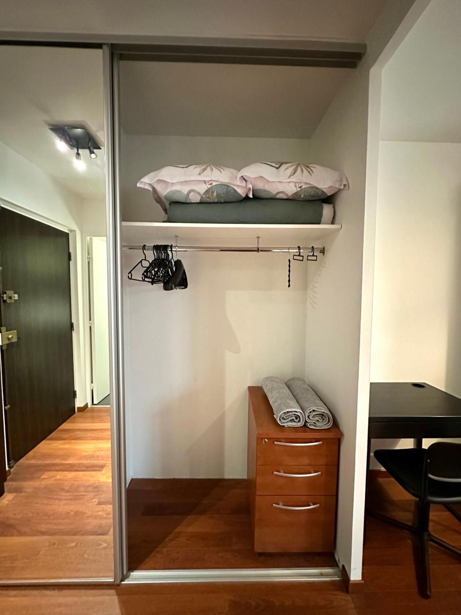L'Athos - Appartement Equipe - Entre Paris Et Versailles - Haut Debit Garches Bagian luar foto